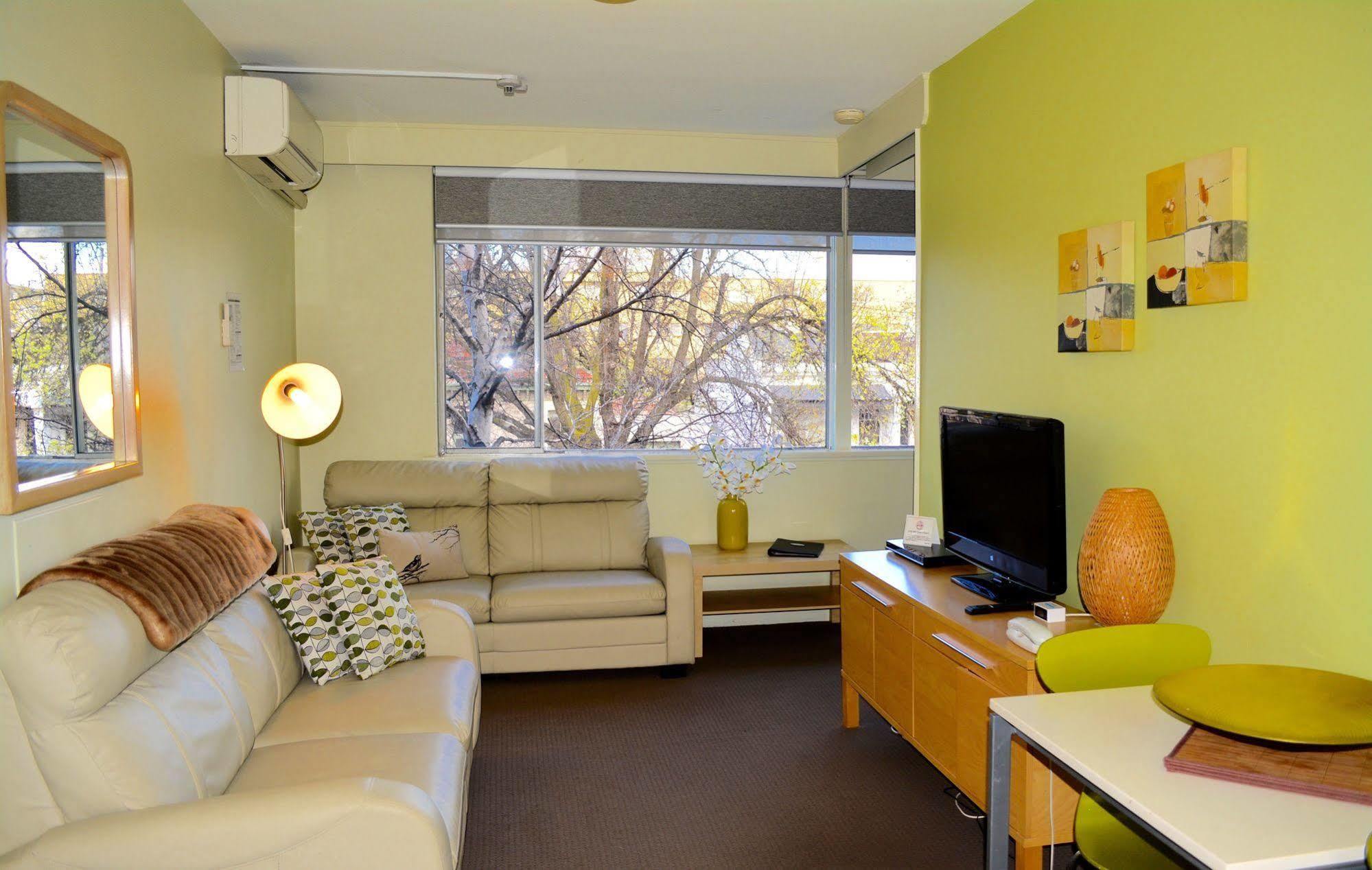 Birches apartamentos con servicio Melburne Exterior foto